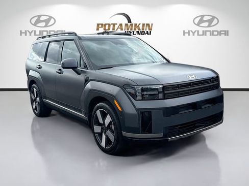 Certified 2026 Hyundai Santa Fe Limited FWD image 3