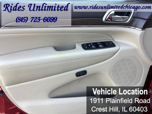 Used 2014 Jeep Grand Cherokee Overland image 11