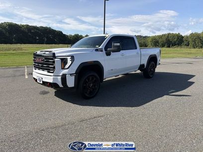 Used 2025 GMC Sierra 2500 AT4