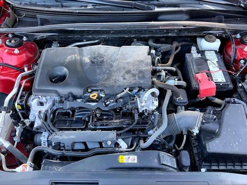 Used 2023 Toyota Camry LE image 32