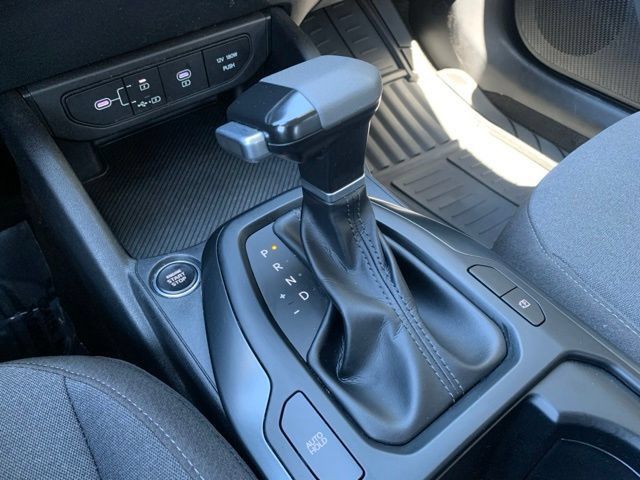 Used 2025 Kia K4 FWD image 18