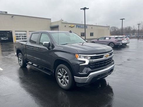 Used 2023 Chevrolet Silverado 1500 LT image 8