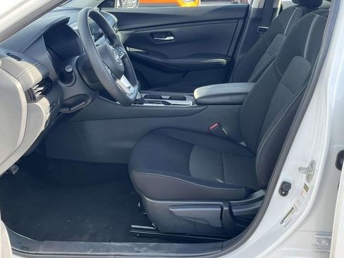 Used 2025 Nissan Sentra SV image 13