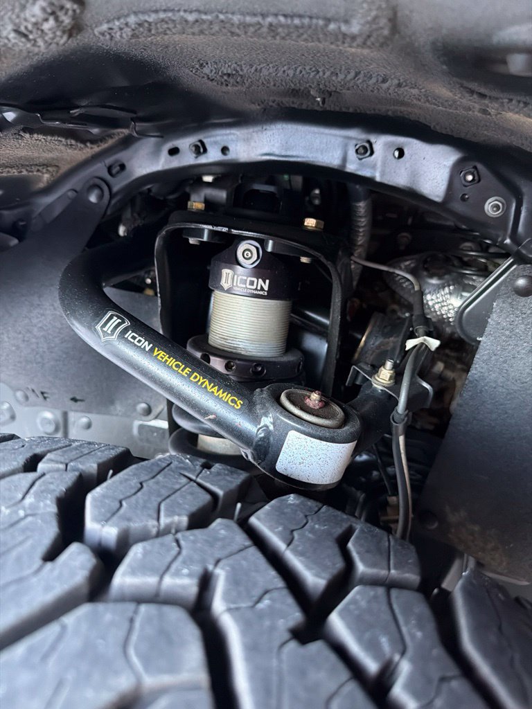 Used 2021 Toyota Tacoma TRD Off-Road w/ Technology Package AWD/4WD image 17