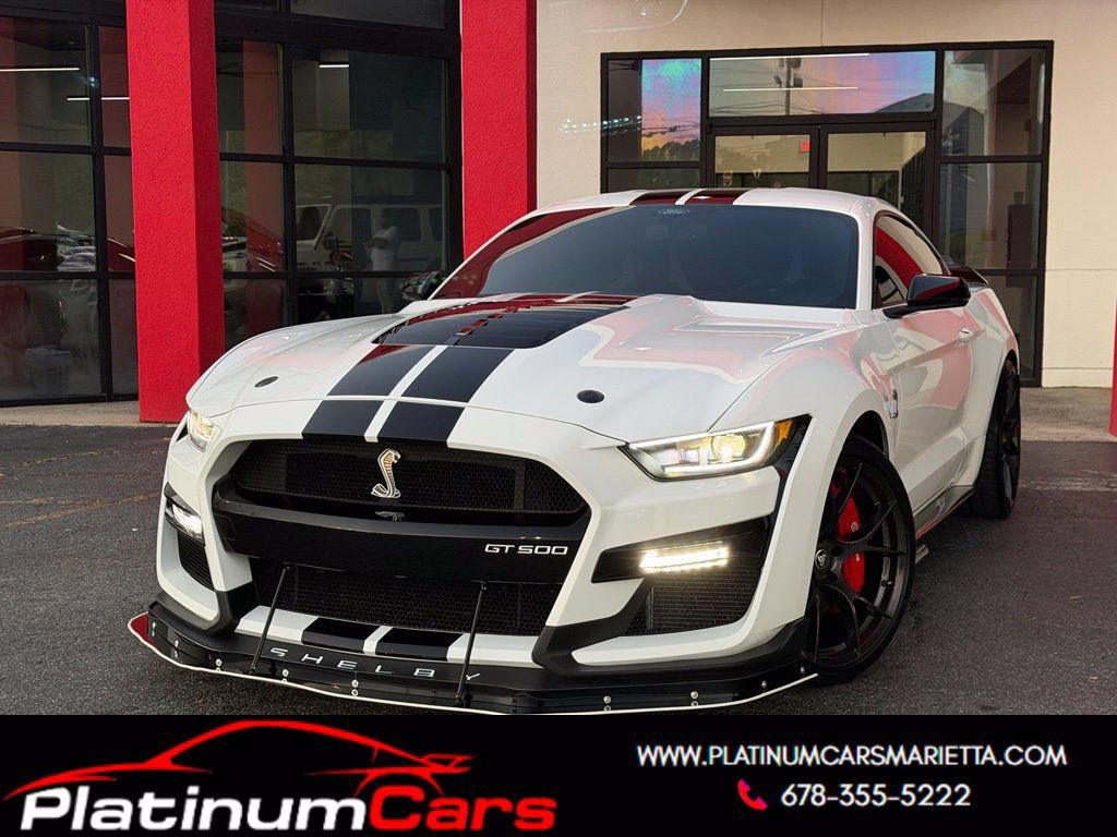 Used 2021 Ford Mustang Shelby GT500 w/ Technology Package RWD image 1
