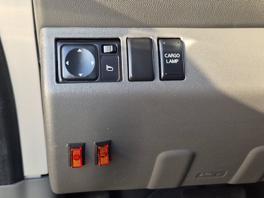 Used 2021 Nissan Frontier SV w/ Midnight Edition Floor Mats RWD image 22