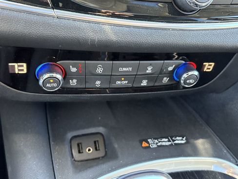 Certified 2019 Buick Enclave Avenir w/ Avenir Technology Package image 21