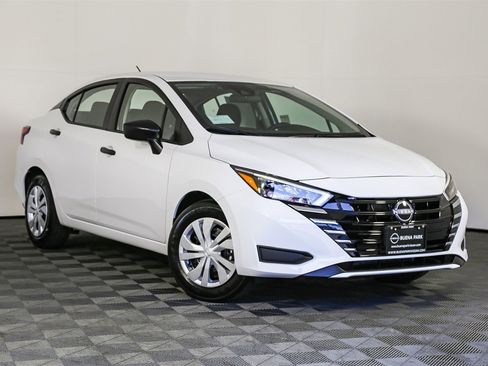 New 2025 Nissan Versa S w/ Trunk Package image 1