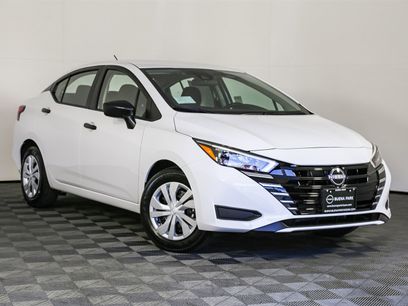 New 2025 Nissan Versa S w/ Trunk Package