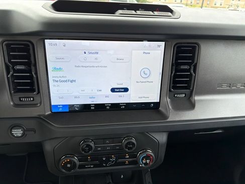 New 2026 Ford Bronco 4-Door AWD/4WD image 2