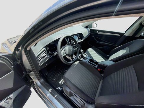 Certified 2024 Volkswagen Jetta S FWD image 9