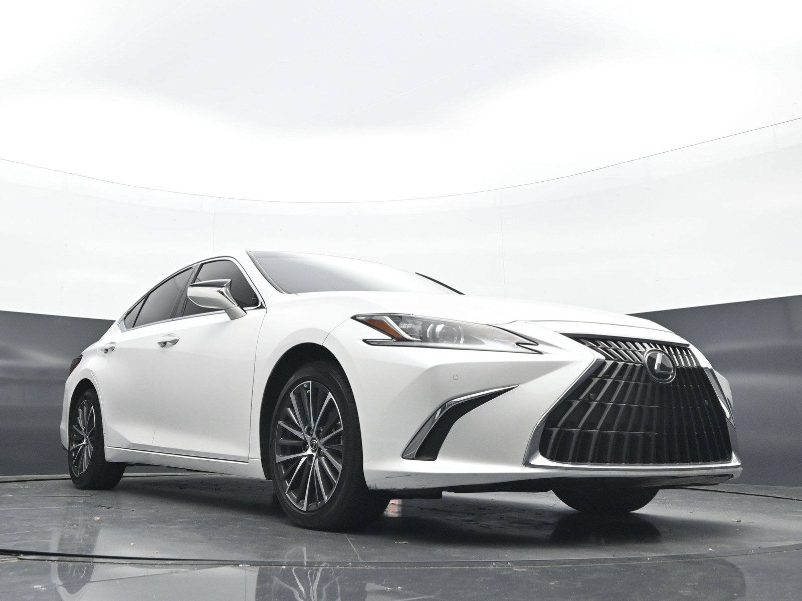 Used 2025 Lexus ES 350 w/ Premium Package FWD image 35