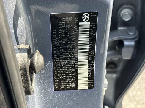 Used 2023 Toyota Corolla LE FWD image 29