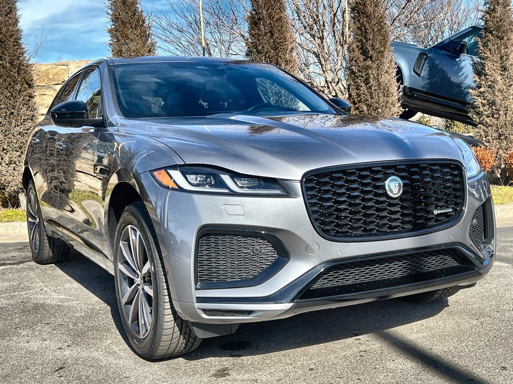 Used 2025 Jaguar F-PACE R-Dynamic S AWD/4WD image 7