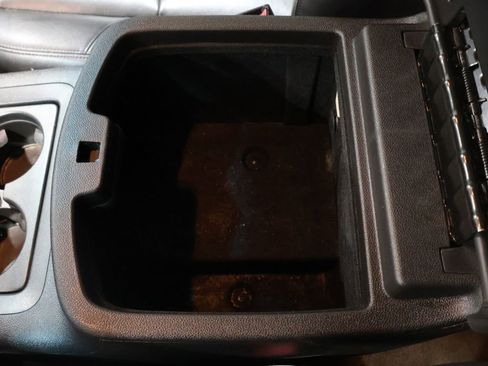 Used 2014 GMC Yukon SLT image 26