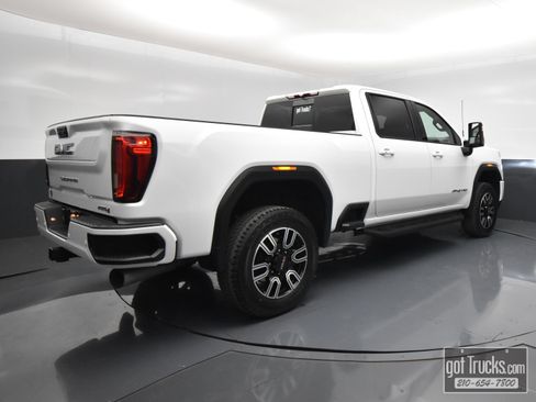 Used 2022 GMC Sierra 2500 AT4 w/ AT4 Preferred Package AWD/4WD image 48