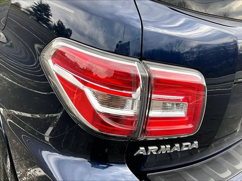 Used 2019 Nissan Armada Platinum w/ Captain's Chairs Package image 21