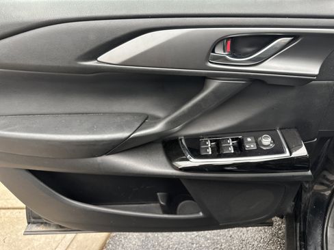 Used 2023 MAZDA CX-9 Touring Plus image 18