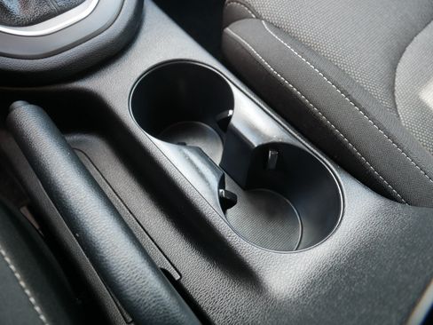 Certified 2024 Kia Forte LXS w/ LXS Technology Package FWD image 31