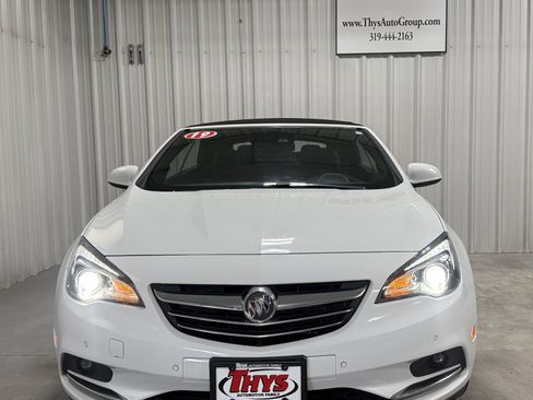 Used 2019 Buick Cascada Premium image 18