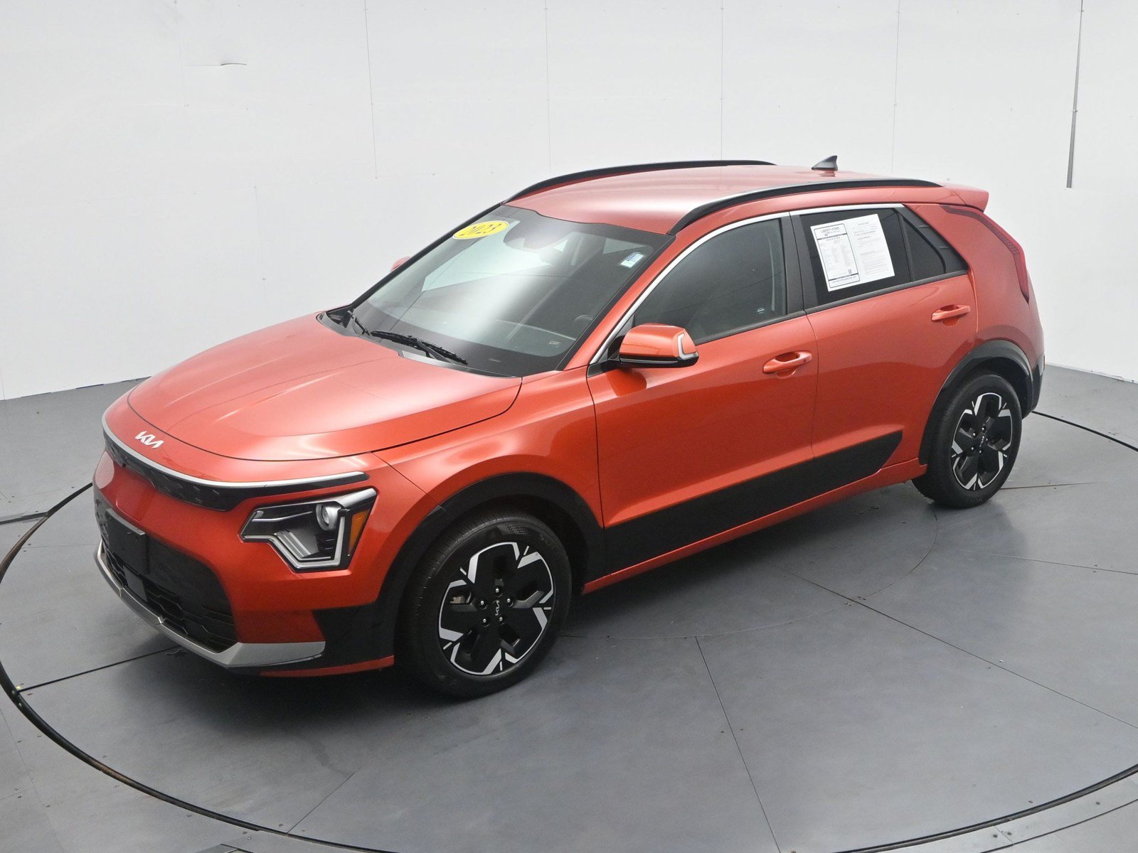 Used 2023 Kia Niro Wind FWD image 31