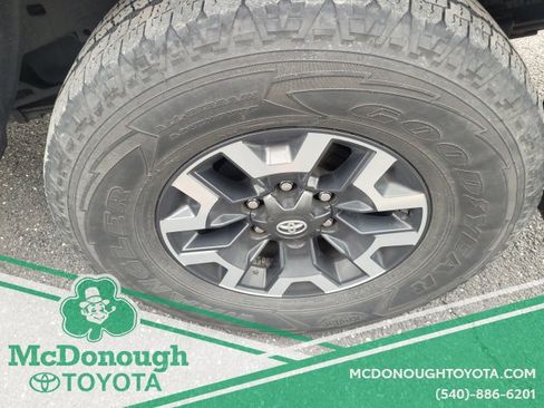 Used 2019 Toyota Tacoma SR5 image 14