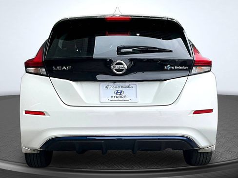 Used 2018 Nissan Leaf S w/ S Charge Package FWD image 4