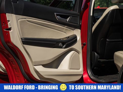Certified 2020 Ford Edge Titanium w/ Equipment Group 301A AWD/4WD image 39