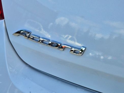 Used 2014 Honda Accord EX-L image 9