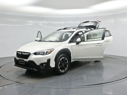 Used 2022 Subaru Crosstrek 2.0i Premium image 26