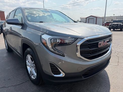 Used 2020 GMC Terrain SLE FWD image 5