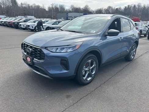 New 2026 Ford Escape ST-Line w/ Tech Pack #1 AWD/4WD image 3