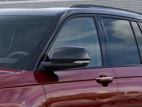 New 2025 Jeep Grand Cherokee Limited image 12