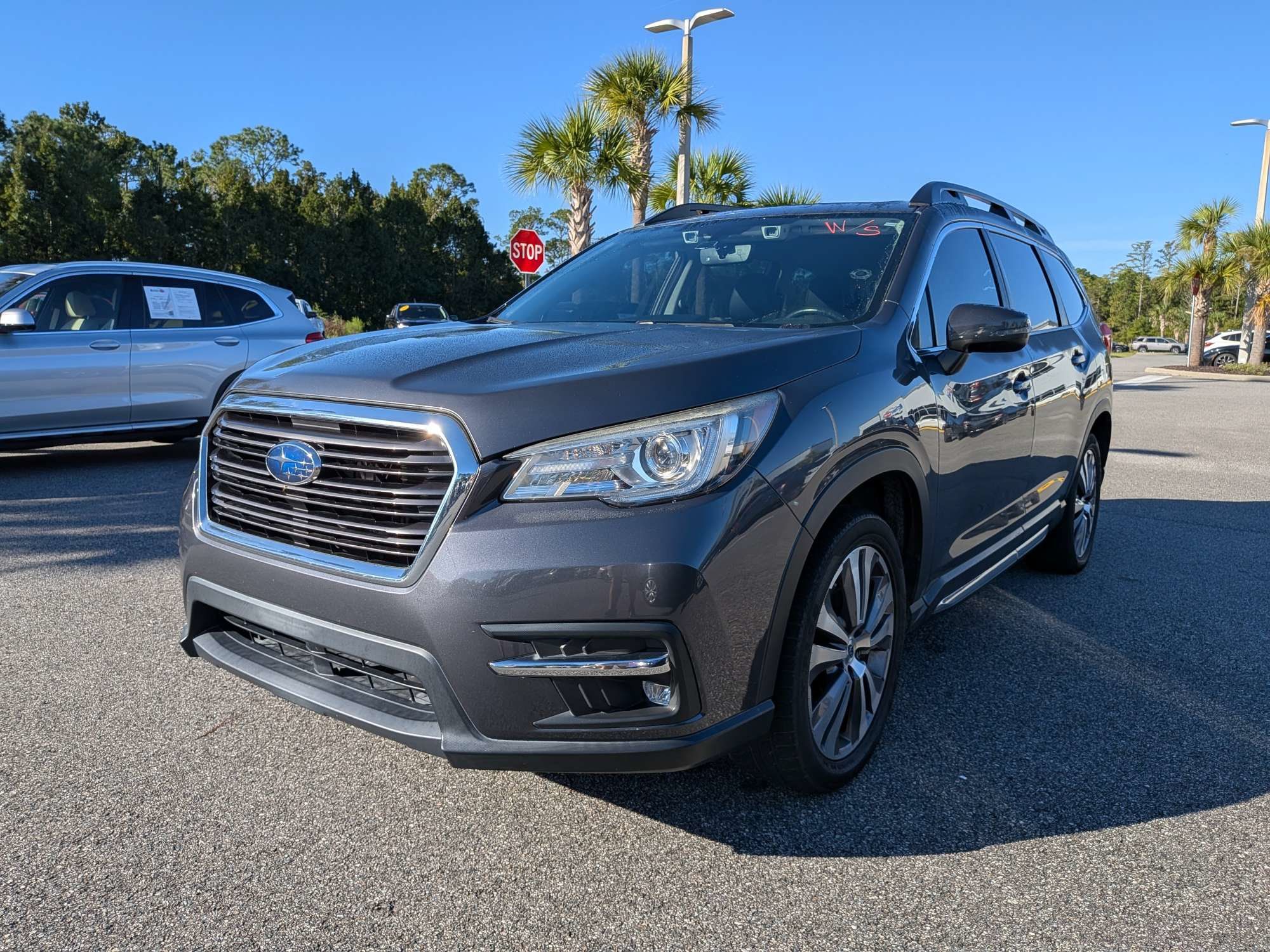 Used 2022 Subaru Ascent Limited w/ Technology Package AWD/4WD image 8