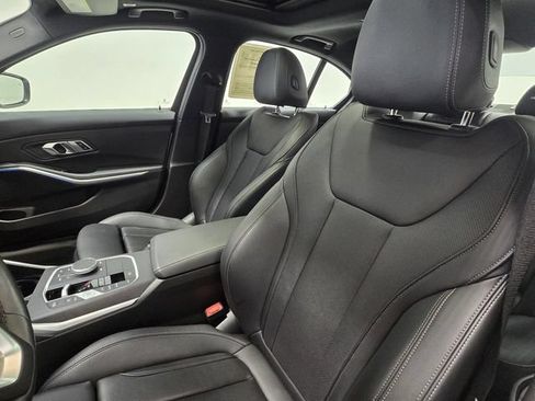 Used 2023 BMW 330i Sedan w/ Driving Assistance Package RWD image 16