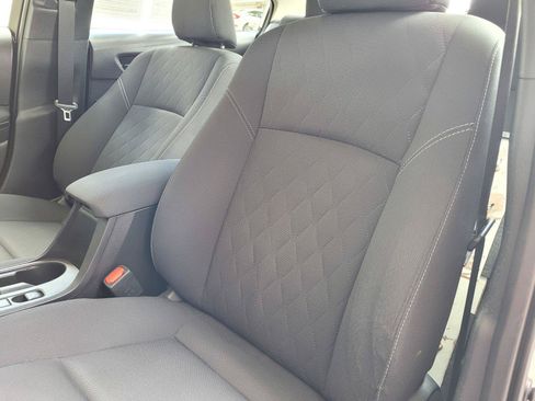 Used 2025 Toyota Corolla LE FWD image 22