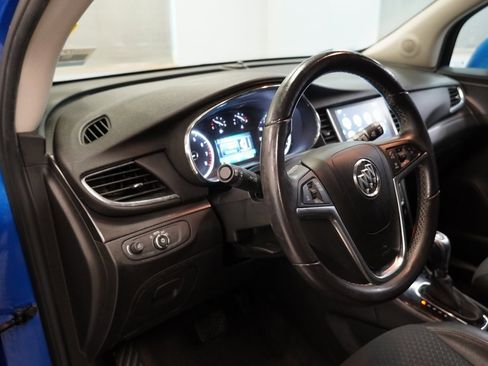 Used 2018 Buick Encore Preferred image 6