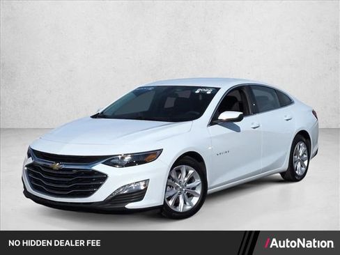 Certified 2022 Chevrolet Malibu LT FWD image 1