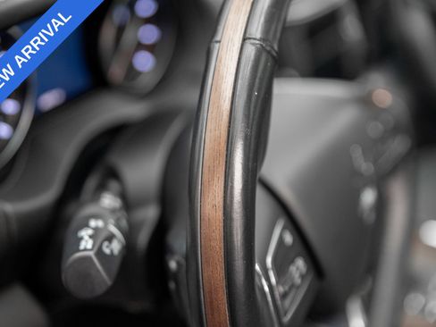 Used 2022 Maserati Levante GT AWD/4WD image 21