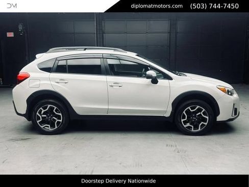 Used 2016 Subaru Crosstrek 2.0i Limited AWD/4WD image 8