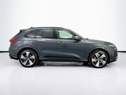 New 2025 Audi SQ5 Premium Plus image 4