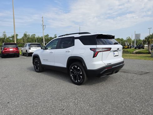 New 2026 Chevrolet Equinox RS w/ Convenience Package III FWD image 7
