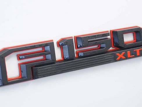 Used 2016 Ford F150 XLT w/ Equipment Group 302A Luxury image 14