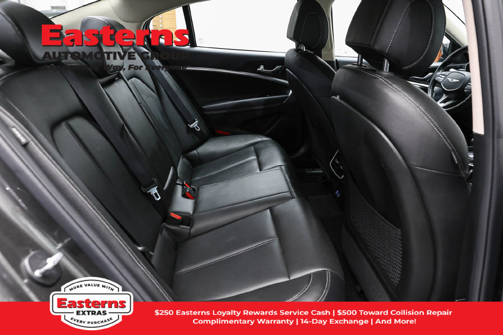 Used 2025 Genesis G70 2.5T RWD image 25