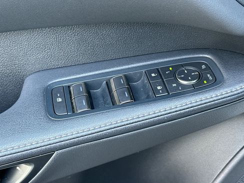 Certified 2025 Lexus RX 350h w/ Convenience Package image 13