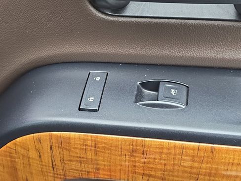 Used 2016 GMC Sierra 2500 SLT w/ Duramax Plus Package image 20