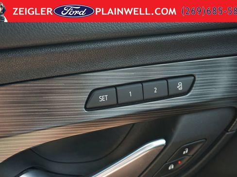 Used 2022 GMC Terrain SLT w/ Tech Package AWD/4WD image 33