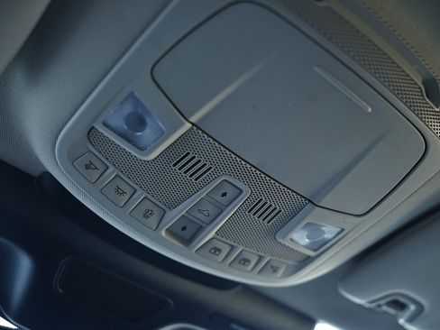 Used 2021 Lincoln Nautilus Reserve image 40