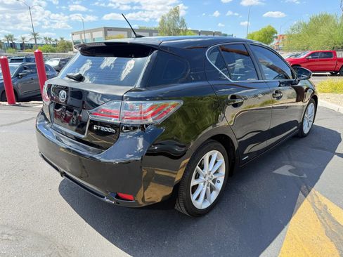Used 2013 Lexus CT 200h w/ Premium Pkg w/Navigation FWD image 5