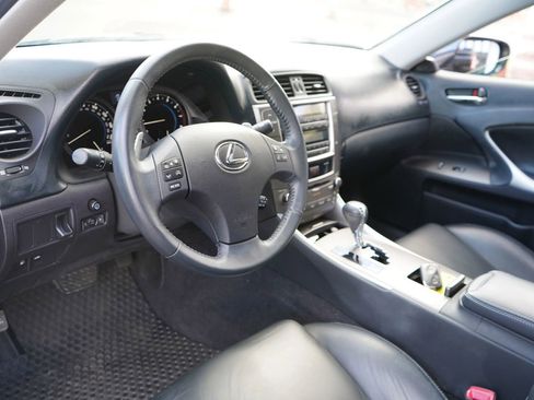 Used 2010 Lexus IS 250 image 8
